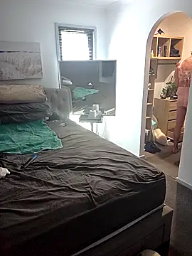 iamthepublickmasterbater online show from 1, 12, 2025