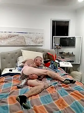 iamthepublickmasterbater online show from 3, 11, 2025