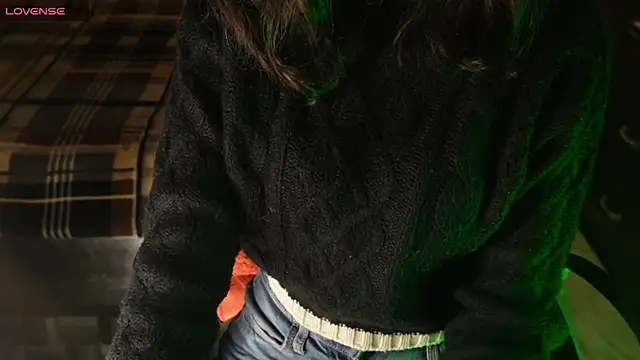 NidhiChandra online show from 22, 12, 2025