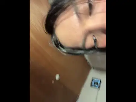 Sugarcandyyy online show from 6, 4, 2026