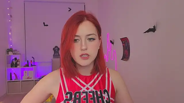 Snapshot of bananasgirl chatting on 24, 10, 2025 bananasgirl online show from 24, 10, 2025