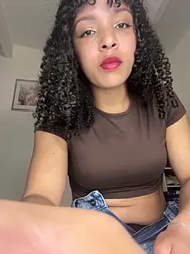 Yasmin777  online show from 18, 4, 2026