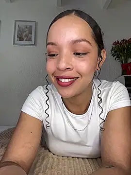 Yasmin777  online show from 9, 5, 2026