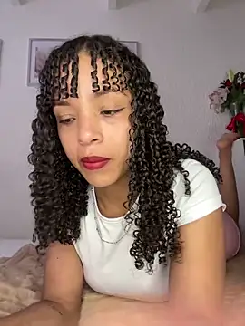 Yasmin777  online show from 24, 4, 2026