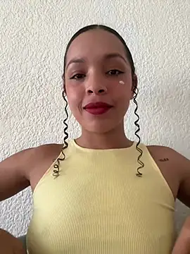 Yasmin777  online show from 1, 4, 2026