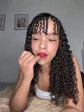 Yasmin777  online show from 11, 4, 2026