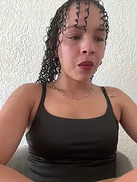 Yasmin777  online show from 28, 5, 2026