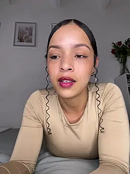 Yasmin777  online show from 20, 7, 2026