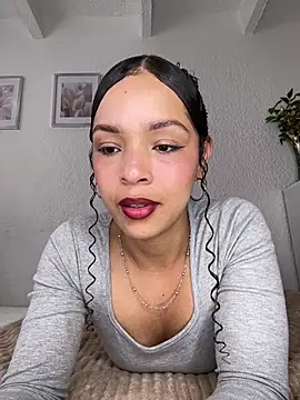 Yasmin777  online show from 22, 6, 2026