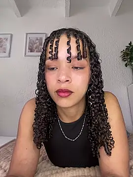 Yasmin777  online show from 2, 6, 2026