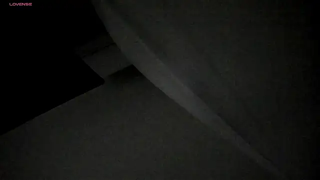 Issafoxx online show from 5, 11, 2025