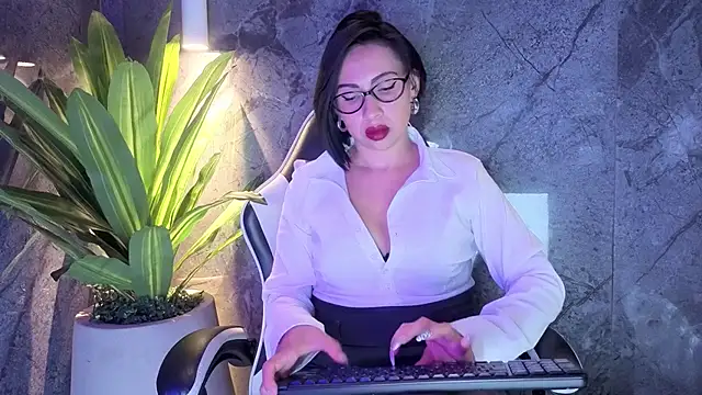 Anxelica Macondo  online show from 3, 3, 2026