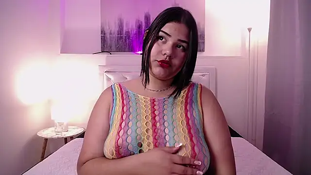 LucyColleen online show from 10, 9, 2025