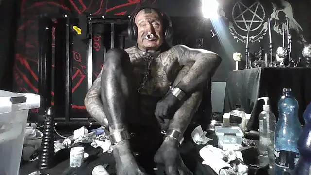 object857 online show from 14, 4, 2026