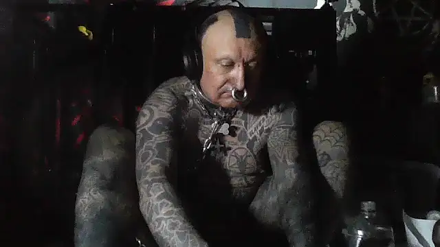 object857 online show from 22, 4, 2026