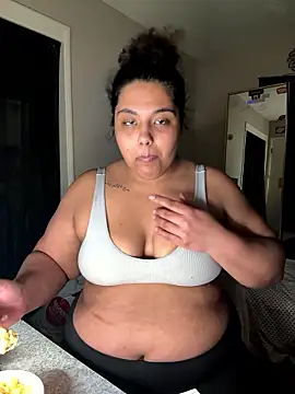 Snapshot of 1n0nlythroat chatting on 16, 1, 2026 1n0nlythroat online show from 16, 1, 2026