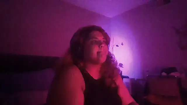 Snapshot of 1n0nlythroat chatting on 7, 5, 2026 1n0nlythroat online show from 7, 5, 2026