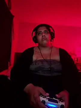 Snapshot of 1n0nlythroat chatting on 10, 1, 2026 1n0nlythroat online show from 10, 1, 2026