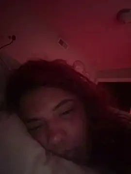 Snapshot of 1n0nlythroat chatting on 6, 5, 2026 1n0nlythroat online show from 6, 5, 2026