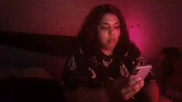 Snapshot of 1n0nlythroat chatting on 16, 5, 2026 1n0nlythroat online show from 16, 5, 2026