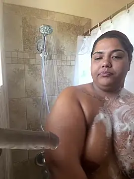 Snapshot of 1n0nlythroat chatting on 18, 5, 2026 1n0nlythroat online show from 18, 5, 2026