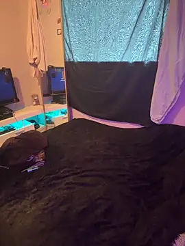 1n0nlythroat online show from 2, 11, 2025