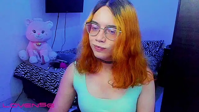 Snapshot of lillykittyy chatting on 24, 9, 2025 lillykittyy online show from 24, 9, 2025