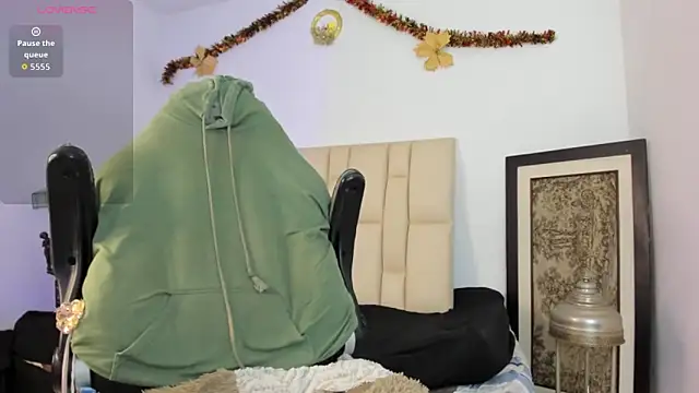 blue wxw online show from 12, 2, 2026