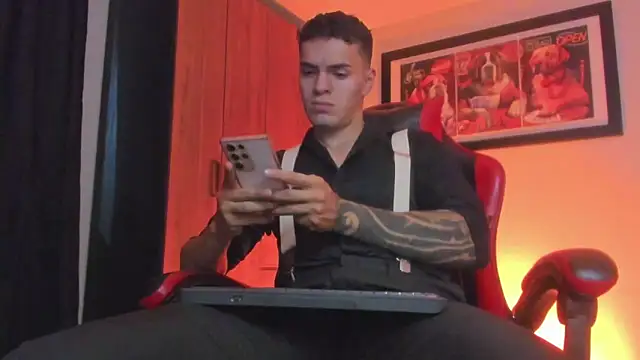 ALPHA DOMINUS  online show from 7, 3, 2026