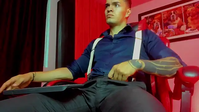 ALPHA DOMINUS  online show from 10, 3, 2026