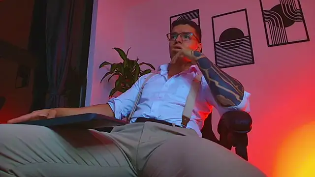 Snapshot of ALPHA_DOMINUS_ chatting on 3, 5, 2026 ALPHA DOMINUS online show from 3, 5, 2026