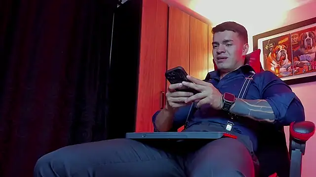 ALPHA DOMINUS  online show from 23, 12, 2025