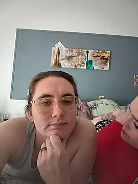 AndHerXO online show from 15, 4, 2026