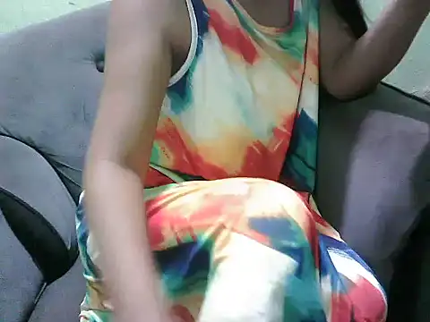Snapshot of HotLadyPinay32 chatting on 19, 7, 2026 HotLadyPinay32 online show from 19, 7, 2026