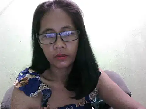 HotLadyPinay32 online show from 20, 3, 2026