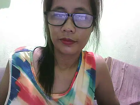 Snapshot of HotLadyPinay32 chatting on 26, 7, 2026 HotLadyPinay32 online show from 26, 7, 2026