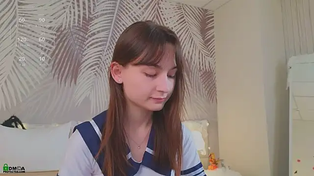 LolaPrise online show from 29, 10, 2025