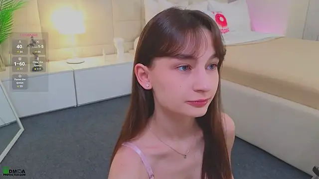 LolaPrise online show from 5, 2, 2026