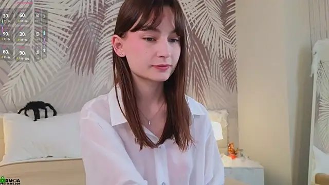 LolaPrise online show from 26, 10, 2025