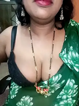 Snapshot of Chadni_kannada chatting on 8, 10, 2025 Chadni kannada online show from 8, 10, 2025