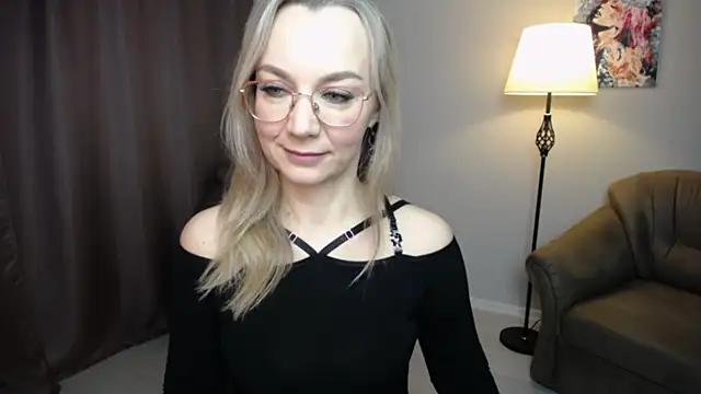 Ava Elior online show from 18, 12, 2025