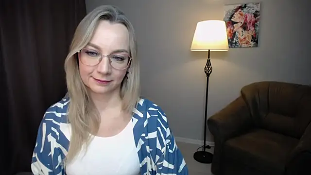 Ava Elior online show from 5, 11, 2025