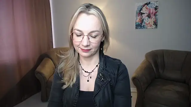 Ava Elior online show from 28, 5, 2026