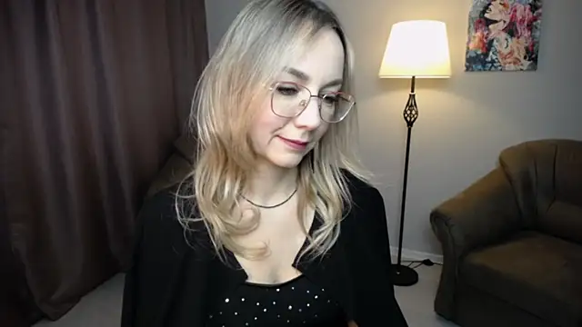 Ava Elior online show from 14, 11, 2025