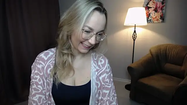 Ava Elior online show from 3, 3, 2026