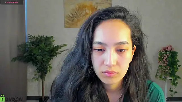 FlirtyAura online show from 19, 3, 2026