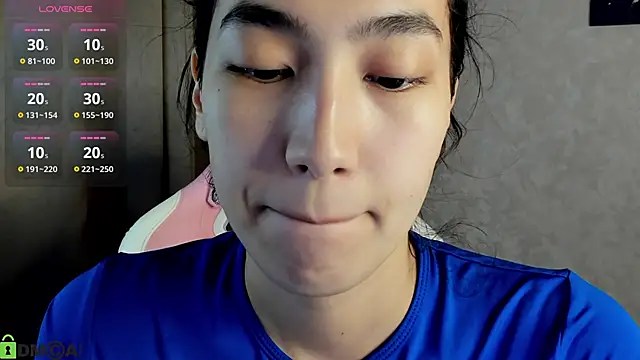 FlirtyAura online show from 25, 11, 2025