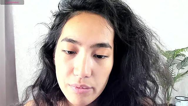 FlirtyAura online show from 15, 11, 2025