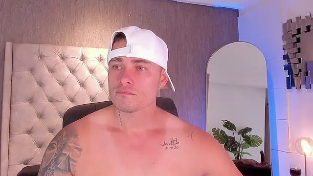 connorsmiith online show from 1, 5, 2026