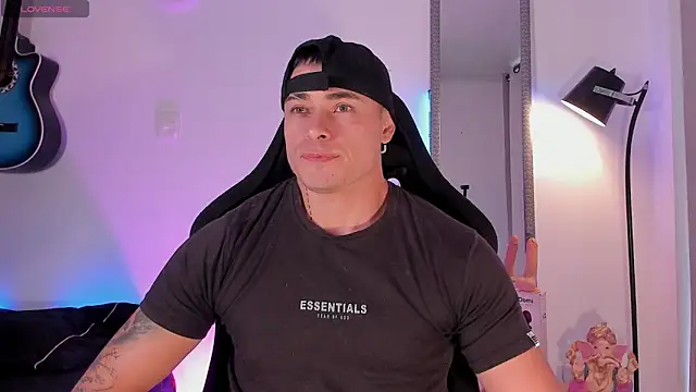 connorsmiith online show from 11, 6, 2026
